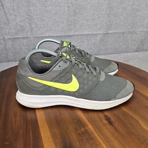 Nike Youth Athletic Kids Shoe Size 6.5Y 869969-002 Gray‎ Green